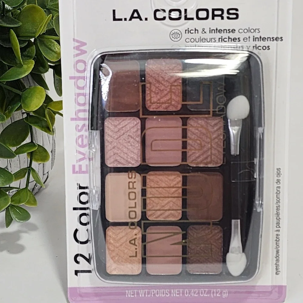 L.A. Colors 12 Color Eyeshadow Palette Nude In Vogue C62160
